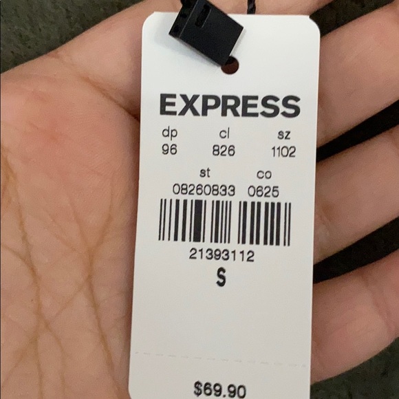 EXPRESS women SUPER SOFT sweater - Picture 5 of 7